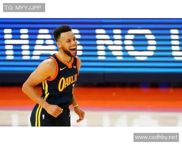 双雄闪耀：哈登库里近5场数据较量