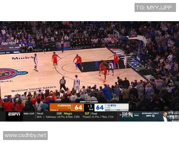 1.5%奇迹~NCAA惊现加长三分压哨绝杀 状元热门下半场轰22分7板5助